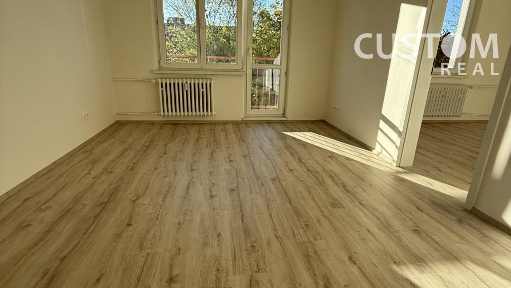 ✨ Slnečný 3-izbový byt s balkónom a výťahom – Hliny VII ✨