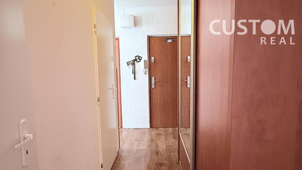 Stačí sa nasťahovať – 2-izbový byt po kompletnej rekonštrukcii s balkónom – Vrútky