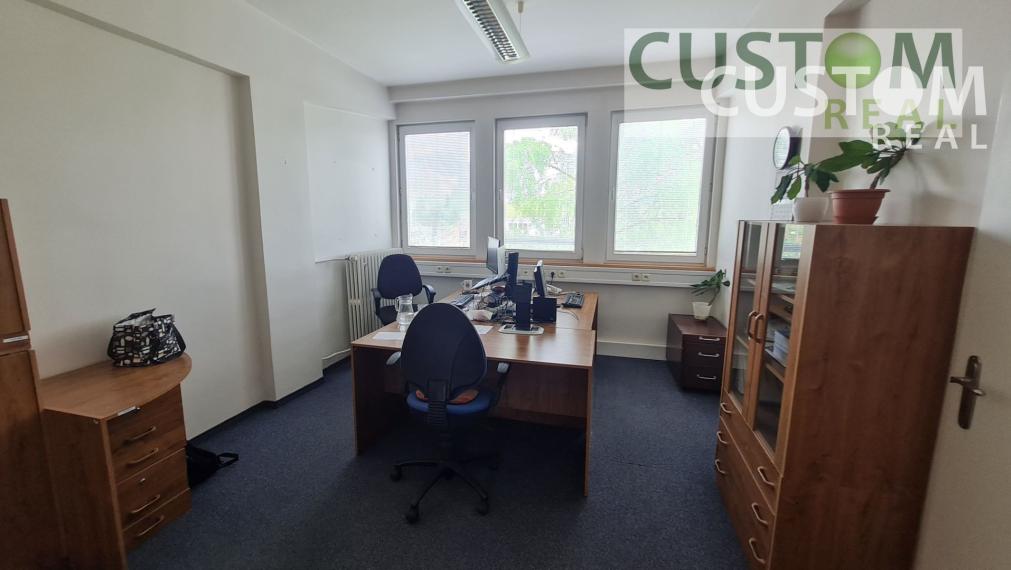 Prenajom -  kancelárie v administratívnej budove v Žiline