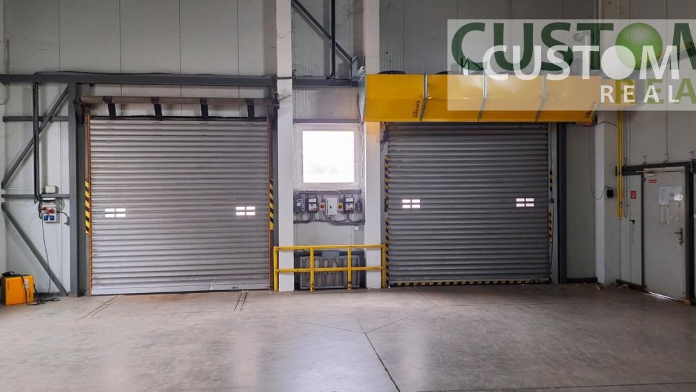 Prenajmeme skladový objekt v Žiline výmere 916 m2.