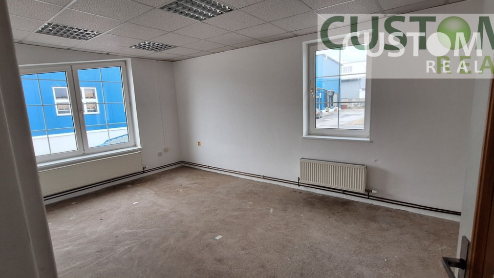 Prenajmeme sklad o výmere 488 m2 v Žiline.