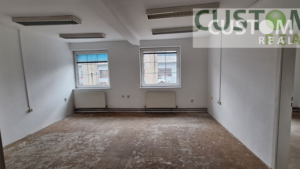 Prenajmeme sklad o výmere 488 m2 v Žiline.