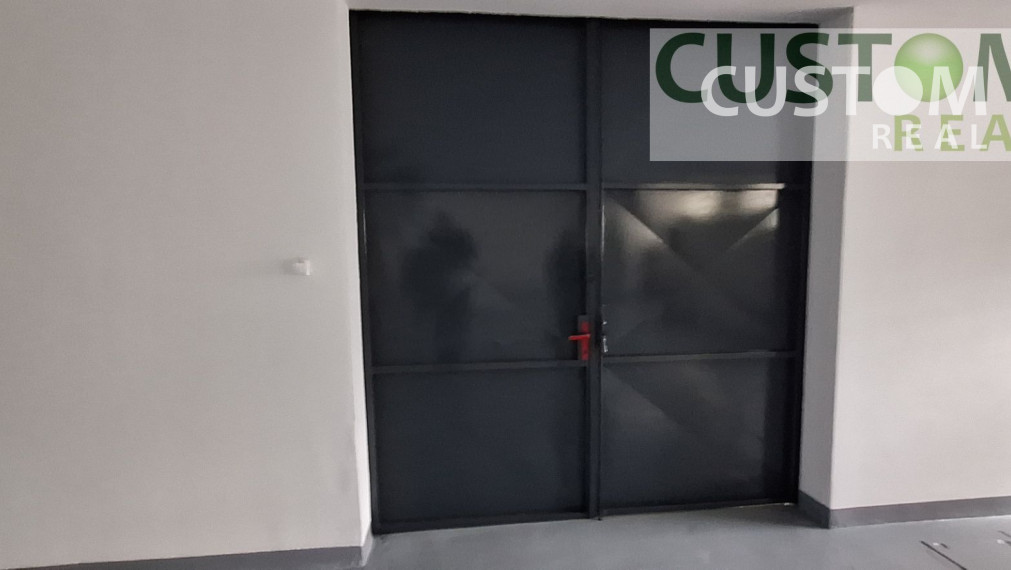 Prenajmeme sklad o výmere 488 m2 v Žiline.