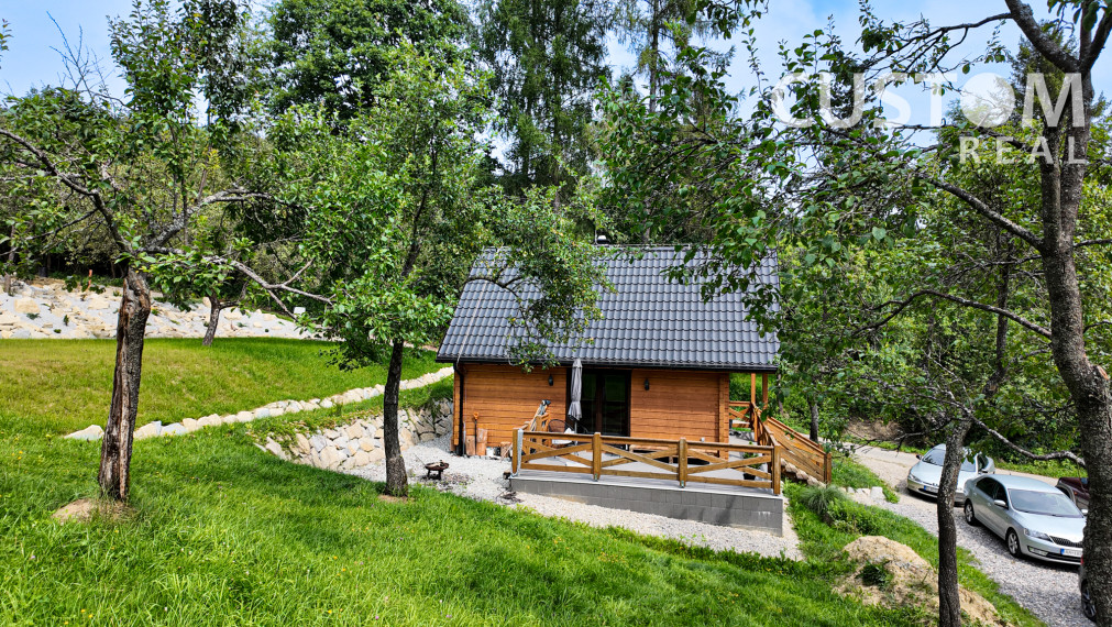 Krásna slnečná chata vo Veľkom Rovnom