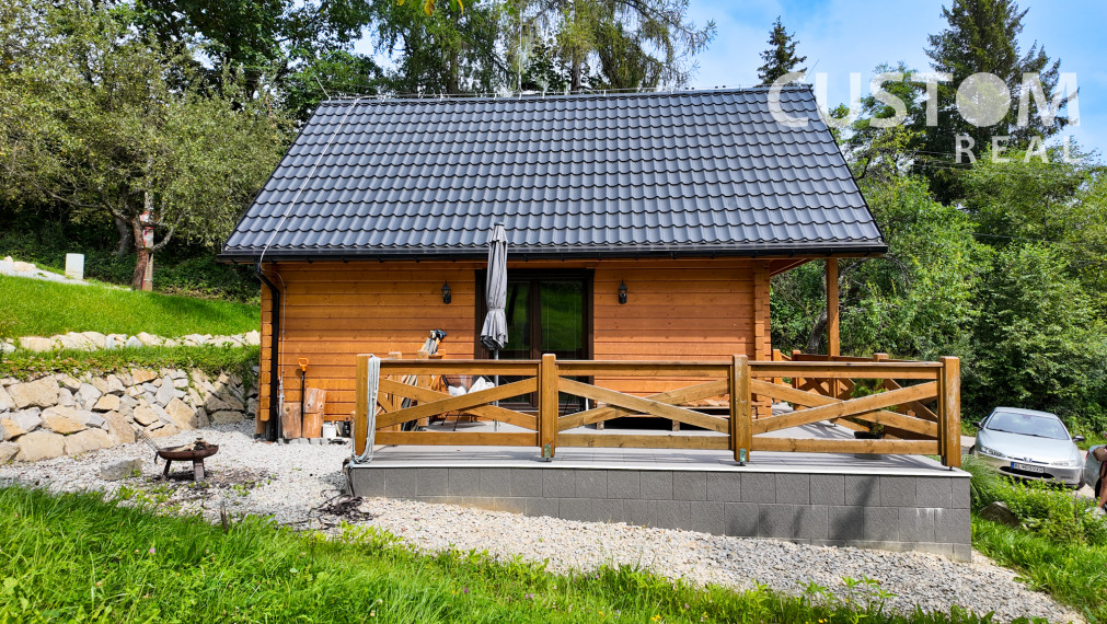 Krásna slnečná chata vo Veľkom Rovnom