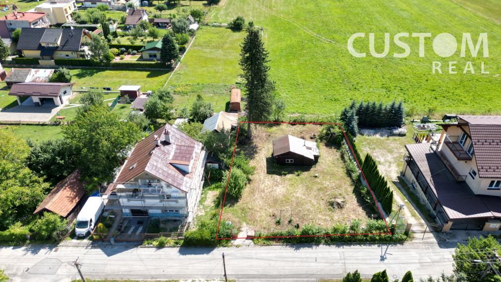 Predáme pozemok v Rajeckých Tepliciach o výmere 778 m2