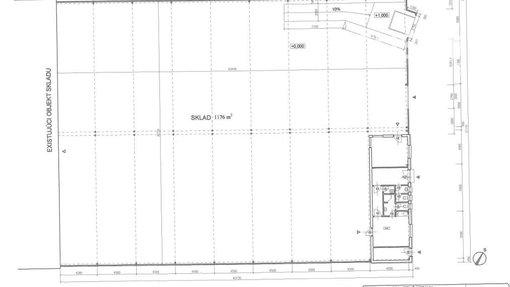 Predáme halu v Žiline o výmere 2466 m2,  s pozemkom 3572 m2