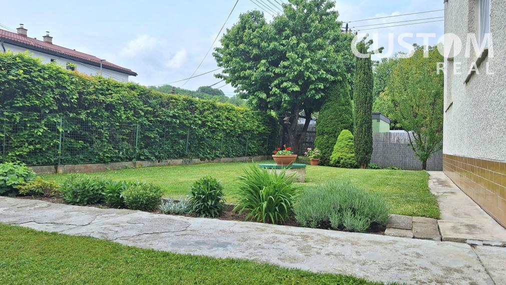 Predáme dvojpodlažný rodinný dom v Žiline - Závodí