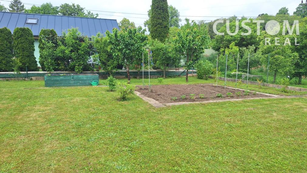 Predáme dvojpodlažný rodinný dom v Žiline - Závodí