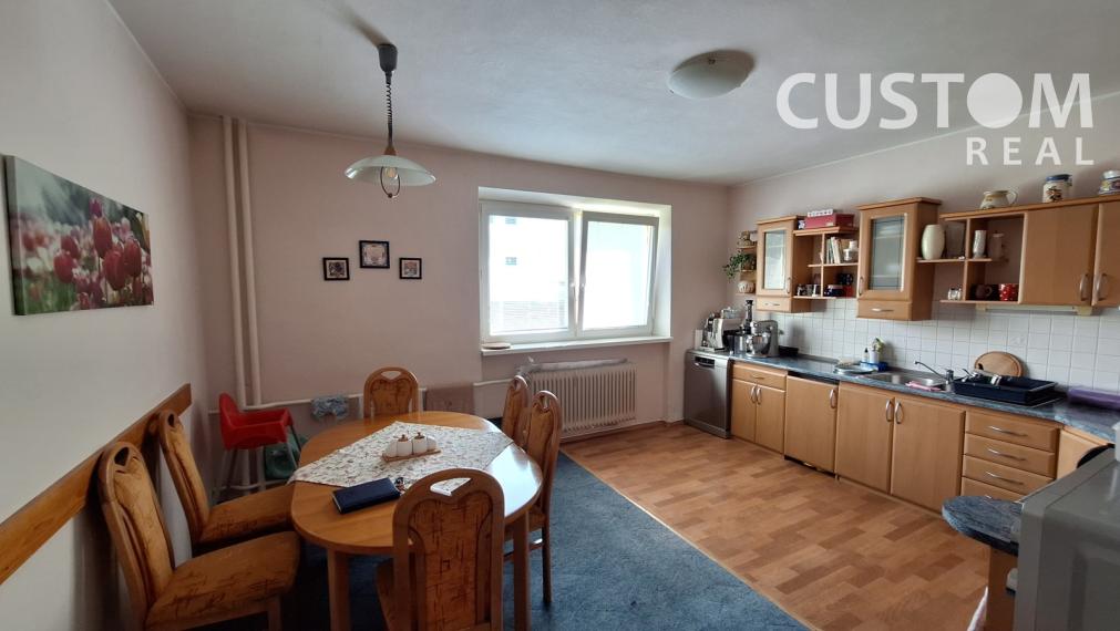 Predáme dvojpodlažný rodinný dom v Žiline - Závodí