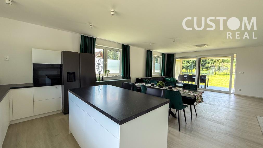 REZERVOVANÉ Exkluzívna novostavba bungalovu v Trnovom