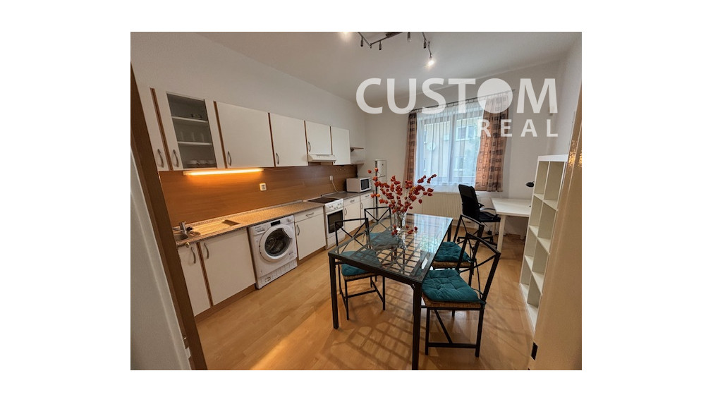 2 - izbový byt v rodinnom dome so záhradou Hliny II