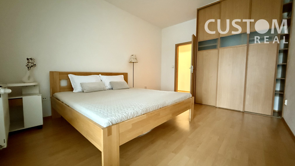 3 izbový tehlový byt s terasou v centre mesta