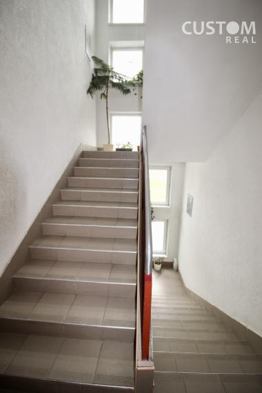 Kancelária širšie centrum s parkovaním