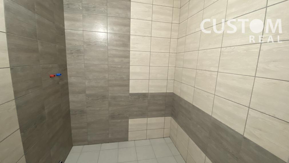 Svetlý 2 izbový byt s pekným výhľadom - Hájik