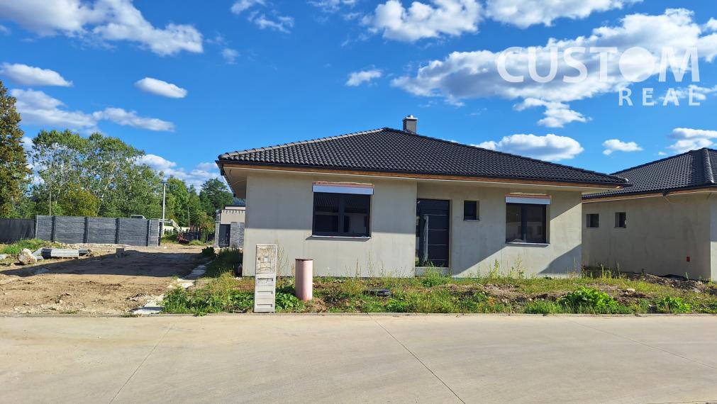 Predáme rodinný dom s garážou v kľudnej časti Svederníka