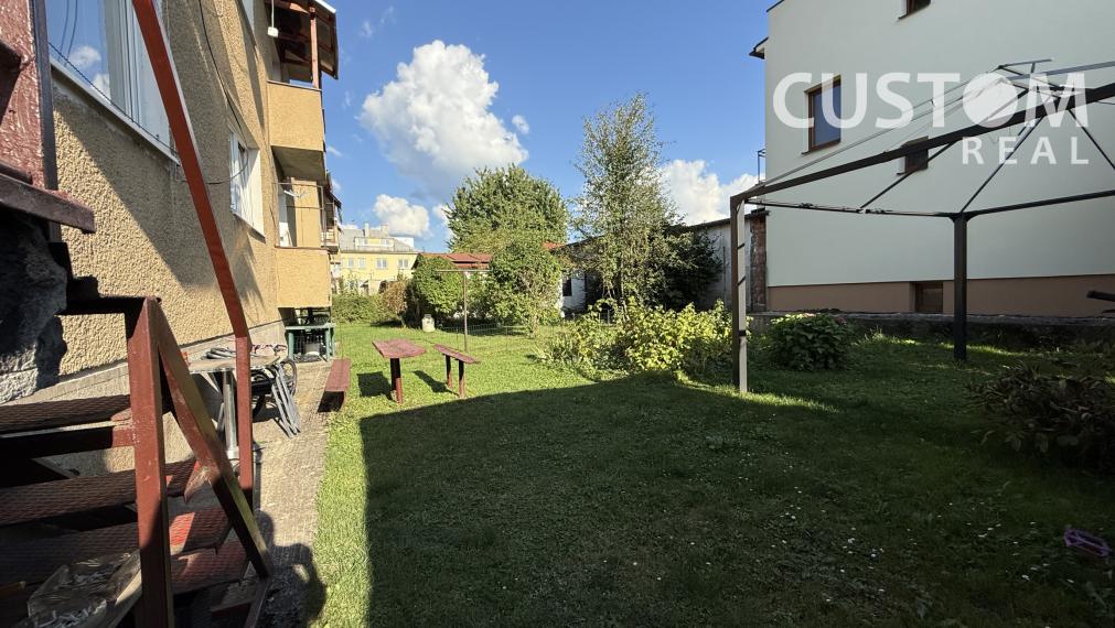 REZERVOVANÉ🪴 Útulný 3i byt v tichej lokalite – nízke mesačné náklady a výhody rodinného bývania 💚