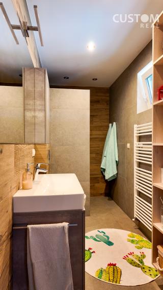 Pekný rodinný dom v obci Lietavská Svinná