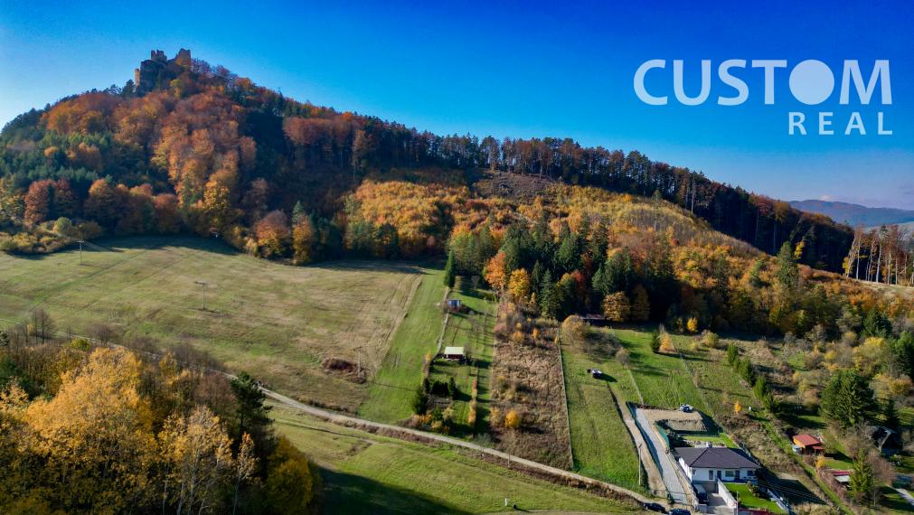 Stavebný pozemok Lietava priamo pod Hradom