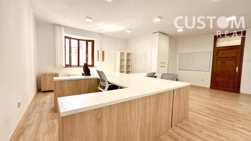 Kancelária v historickom Lombardiniho dome centrum Žilina