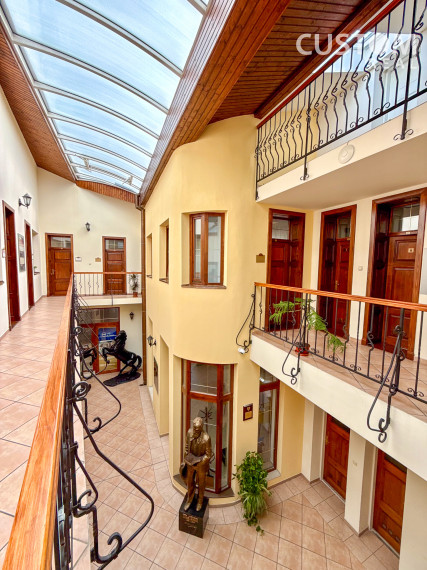 Kancelária v historickom Lombardiniho dome centrum Žilina