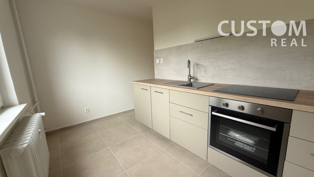 REZERVOVANÉ ✨ Slnečný 3-izbový byt s balkónom a výťahom – Hliny VII ✨