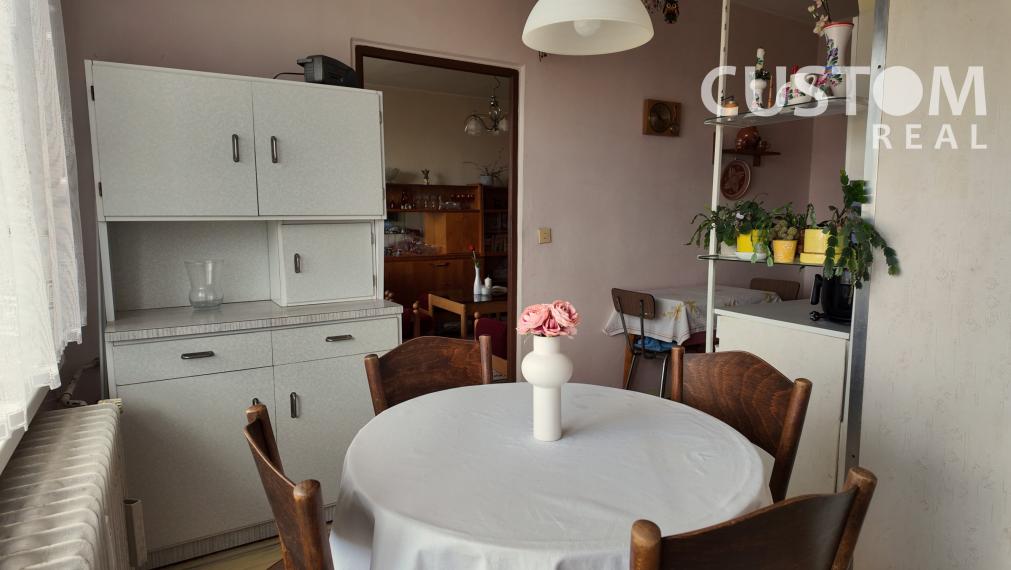 Priestranný 2-izbový byt s lodžiou a balkónom Hliny VI