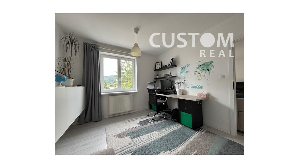 Veľký 4 - izbový byt širšie centrum