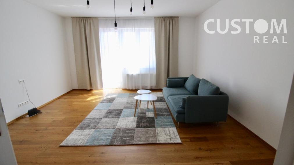 Štýlový veľký 3 - izbový byt po kompletnej rekonštrukcii v centre mesta