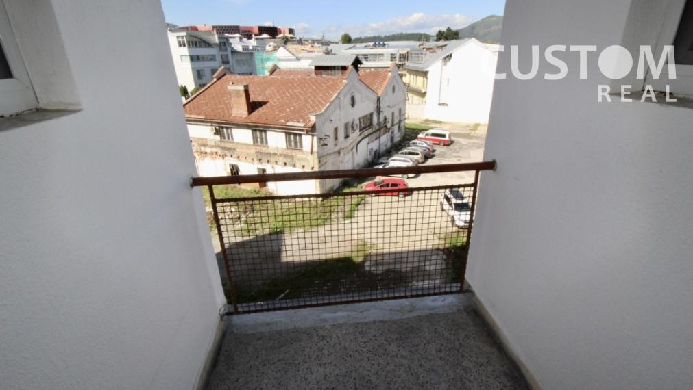 Štýlový veľký 3 - izbový byt po kompletnej rekonštrukcii v centre mesta