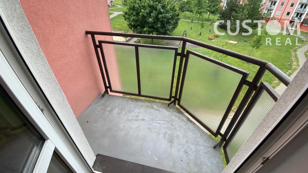 NA PRENÁJOM pekný 2 izbový byt s 2 balkónmi - Hájik