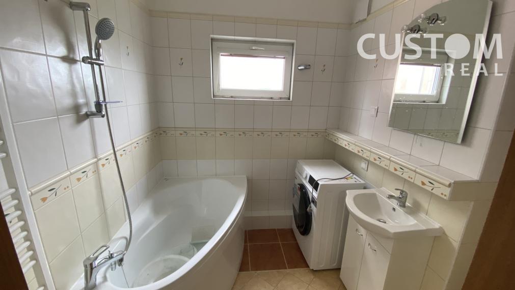 NA PRENÁJOM pekný 2 izbový byt s 2 balkónmi - Hájik