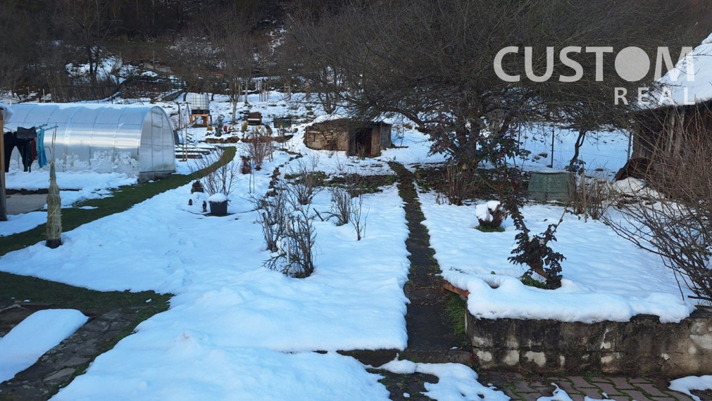 Predáme dom na Liptove v obci Vlachy s pozemkom 699 m2