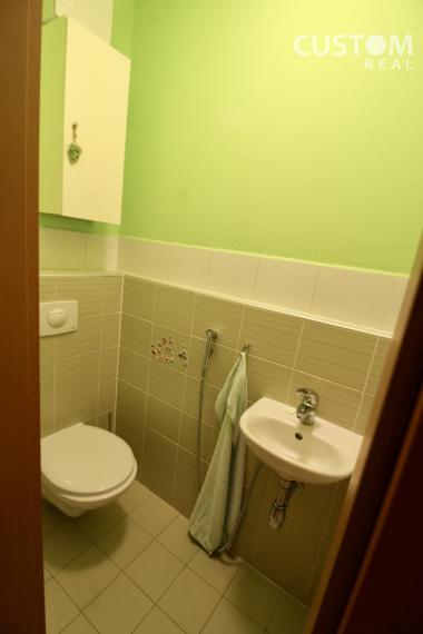 2 - izbový byt s terasou a garážovým  státím Vlčince II