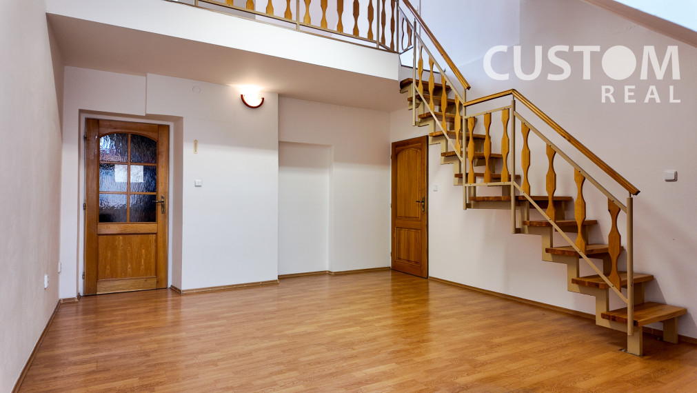 Kancelársky priestor s parkovaním v širšom centre VÝHODNÁ CENA!