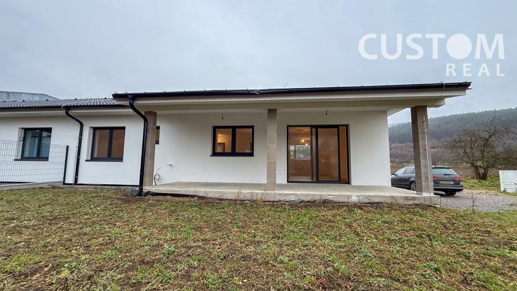 Novostavba rodinného domu v pokojnej lokalite  Tuchyňa