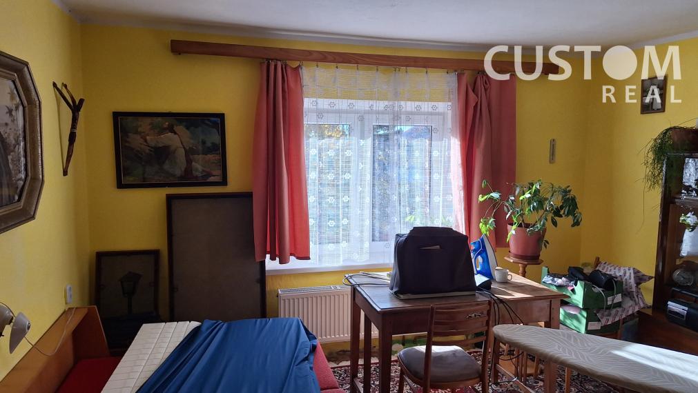 Predáme rodinný dom s pozemkom o výmere 2398m² v Terchovej