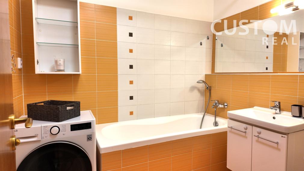 2 - izbový byt s terasou a garážovým  státím Vlčince II