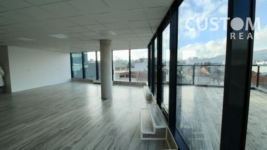 Luxusný kancelársky priestor s terasou v historickom centre