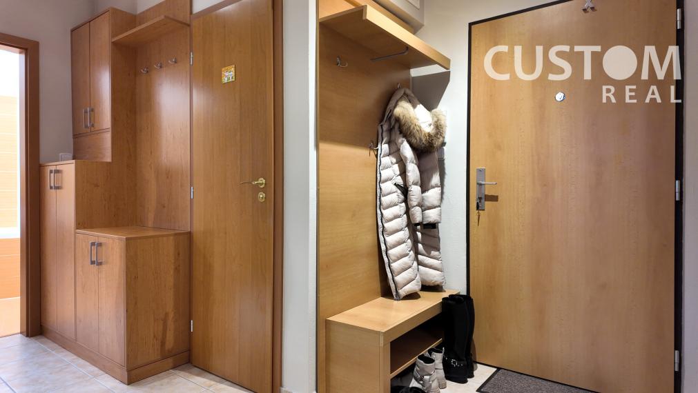 2 - izbový byt s terasou a garážovým  státím Vlčince II