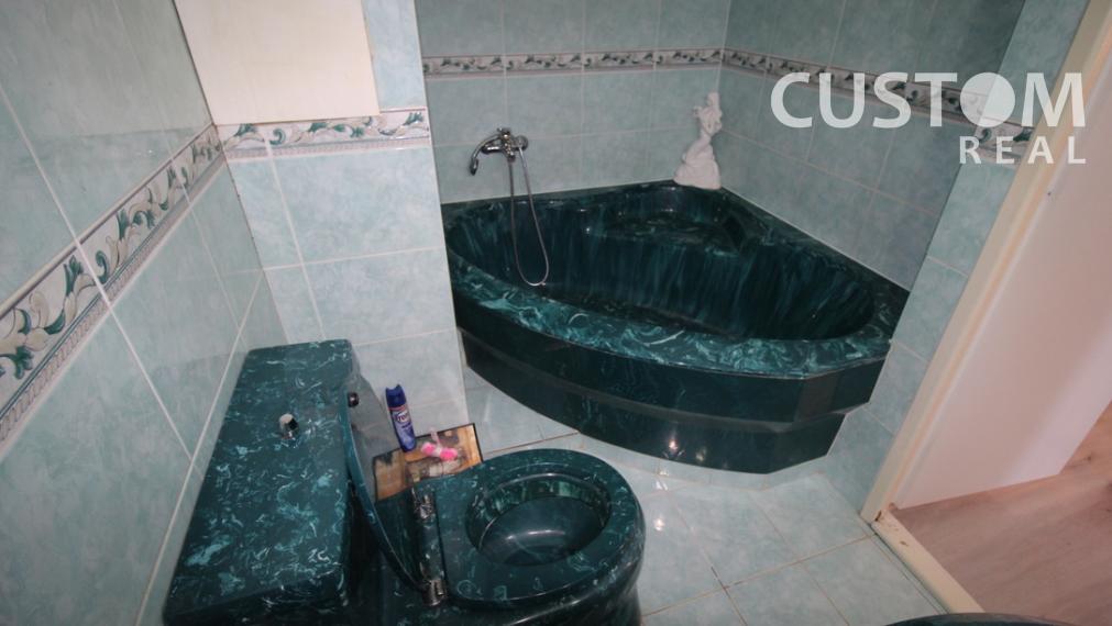 3 - izbový byt v blízkosti centra