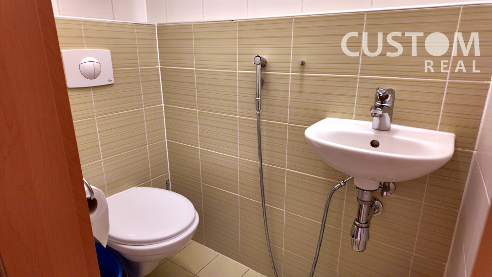 2 - izbový byt s terasou a garážovým  státím Vlčince II