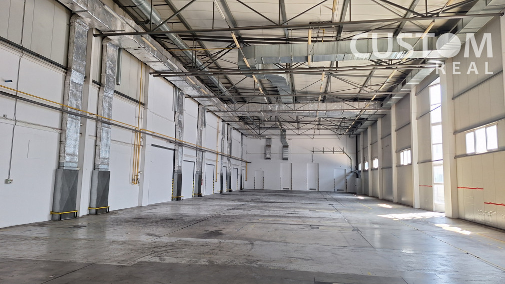 Prenajmeme vykurovanú skladovú halu v Žiline-výmera 1200 m2