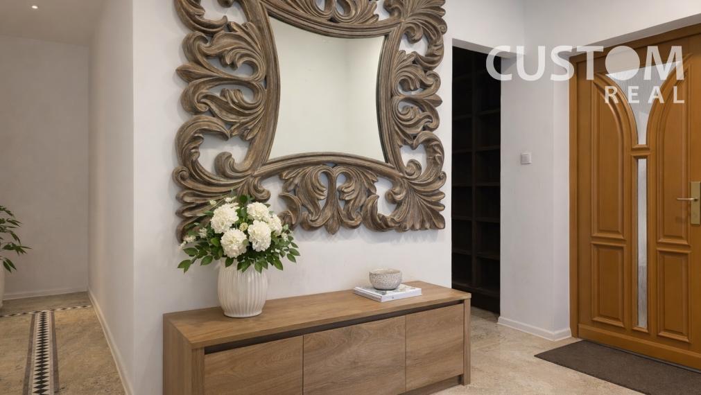 Nadštandartný  byt v  rodinnom dome širšie centrum