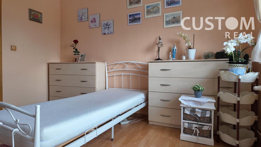 Slnečný 2 izbový zrekonštruovaný byt s balkónom, Hliny 7