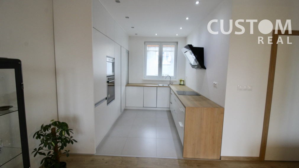 3 - izbový mezonetový byt centrum