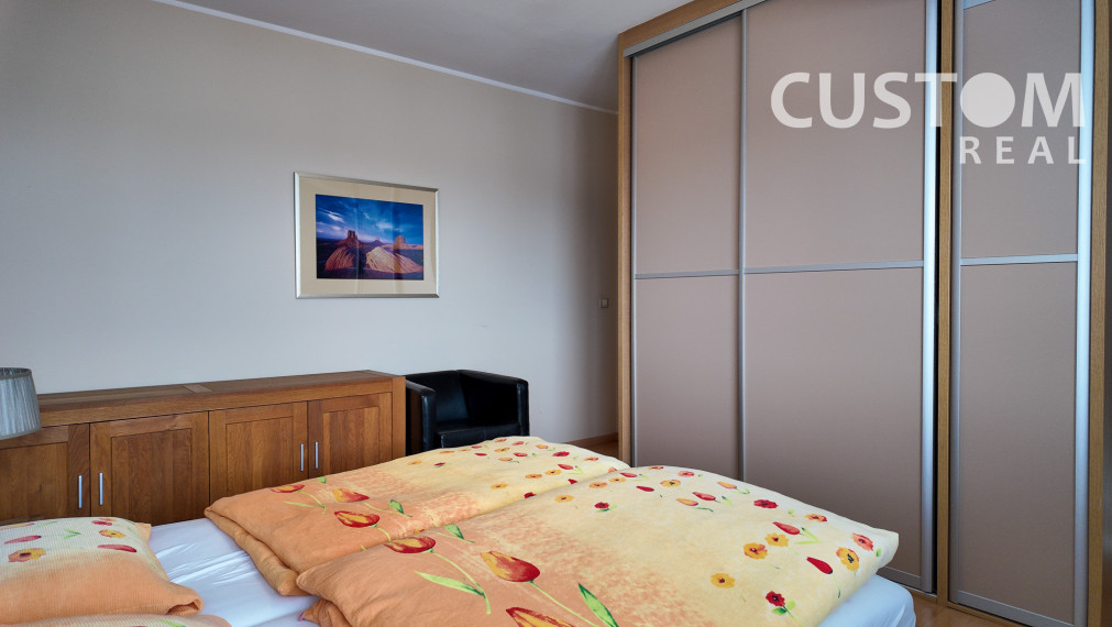 Veľký 3 - izbový byt s parkovaním v širšom centre