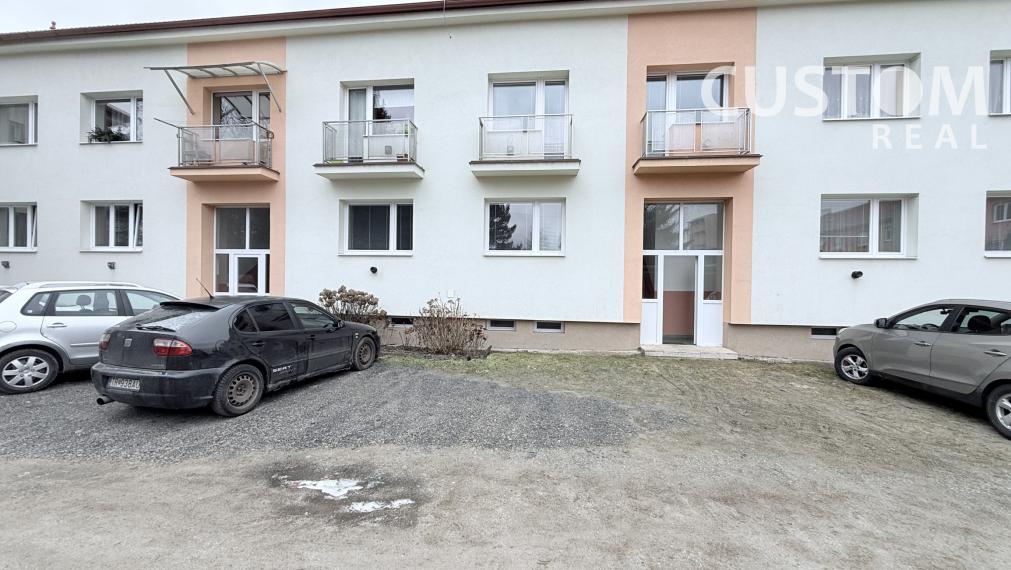 🌿 1 izbový tehlový byt v kúpeľnom meste – Turčianske Teplice