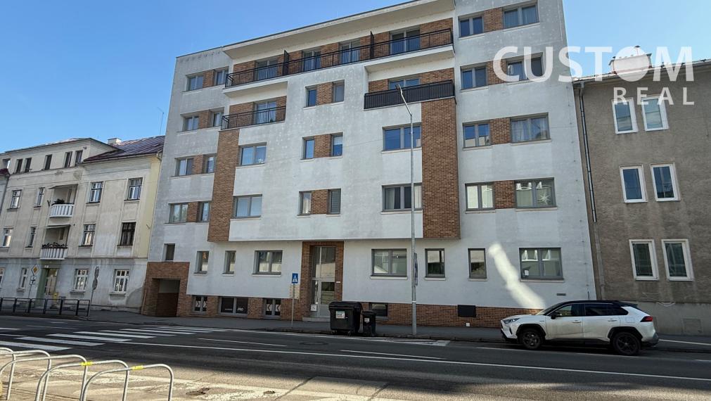 Moderná ordinácia v centre mesta – ideálna pre zubára/dentálnu hygienu