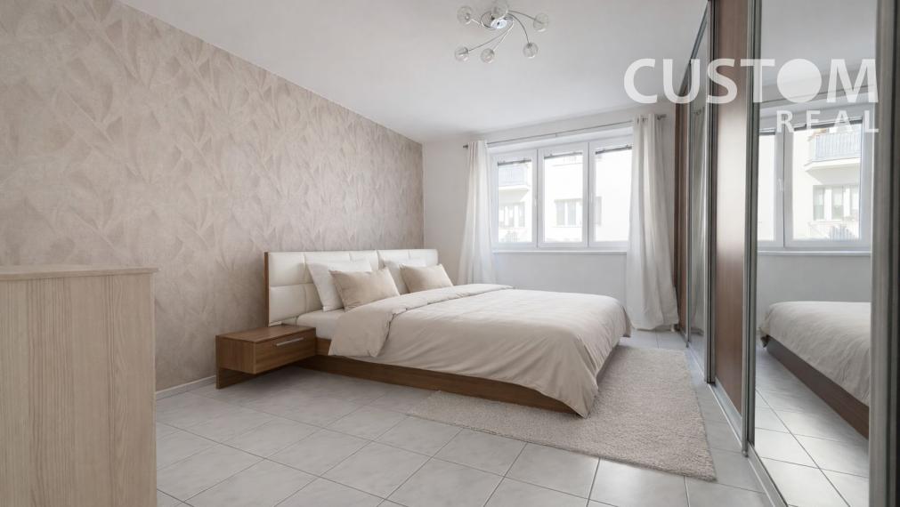 ✨ 3 izbový tehlový byt v centre mesta s dvomi balkónmi! ✨